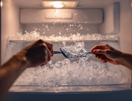 Causas y soluciones al hielo en la pared trasera del frigorífico